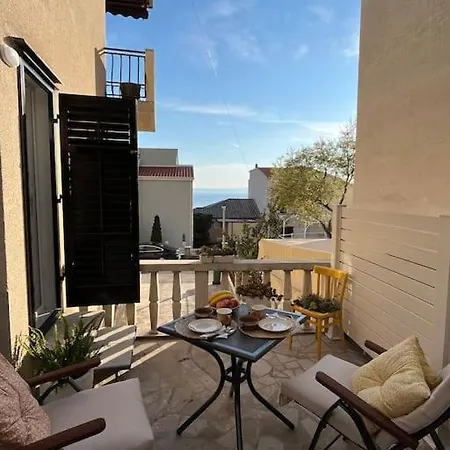 Pehar Deluxe 7 Apartment