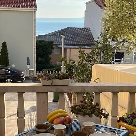 Pehar Deluxe 7 Apartment Makarska